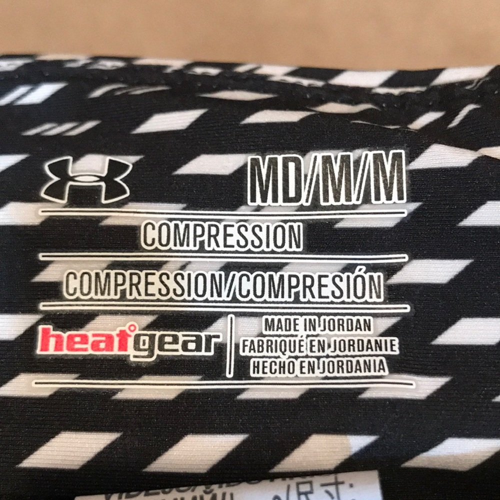 Under Armour Compression Capris - image 2